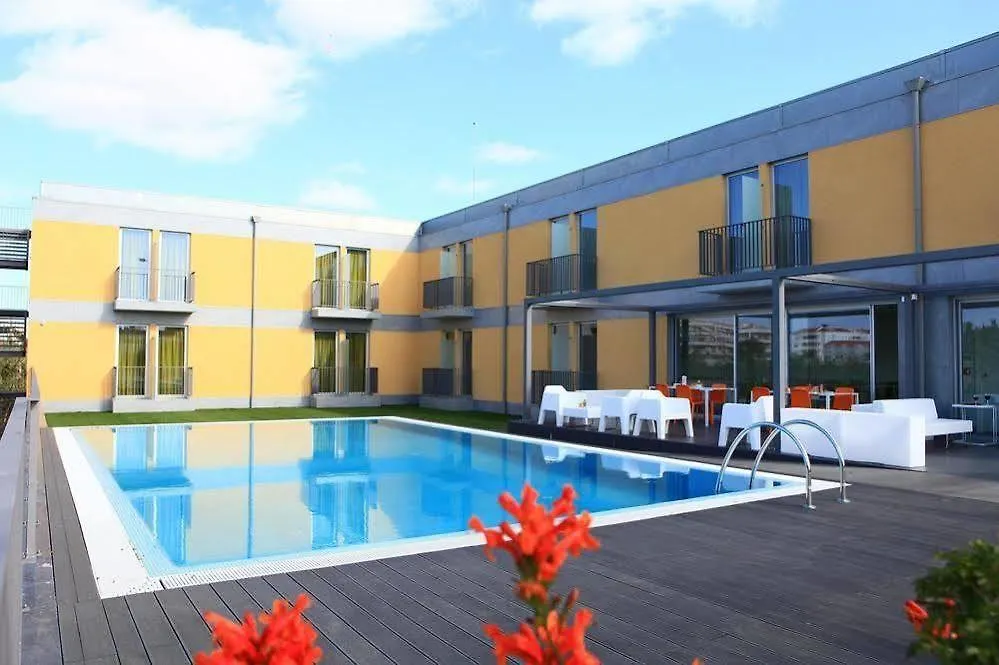 Hotel 3K Faro Aeroporto 3*,